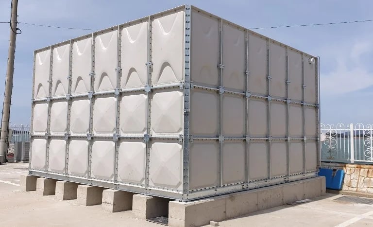 GRP Sectional water tank for commercial use