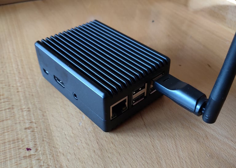 Raspberry pi 3 B+ router