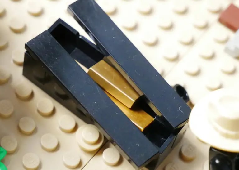 Gold in Lego