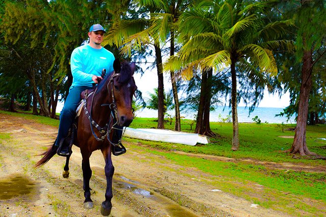 Horseback Riding Roatan