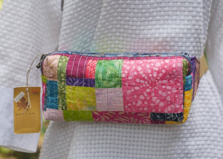 bag-totebag-patchwork-quilt-quilting-maple-sew-craft-waistbag