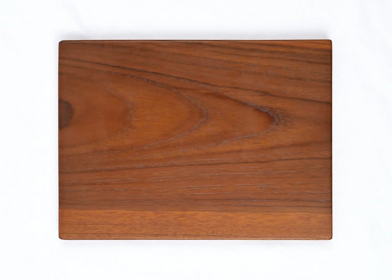 Sebatik Carpentry - wood colour natural dark