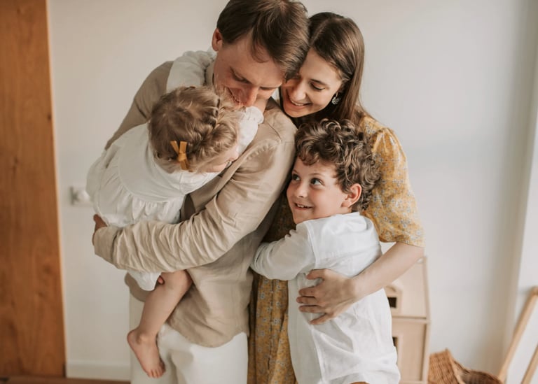 HAPPY FAMILY