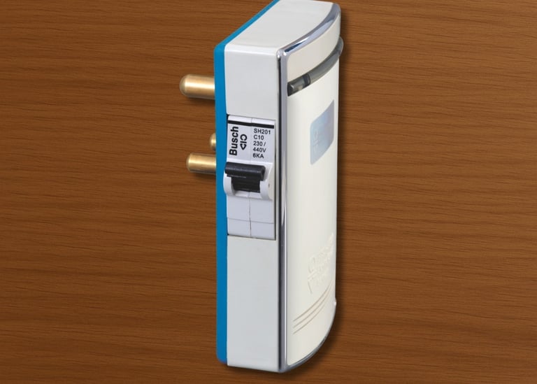 3 pin plug-in circuit breaker - Bush Pakistan