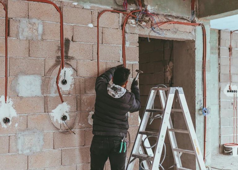 Professional Electrician Service