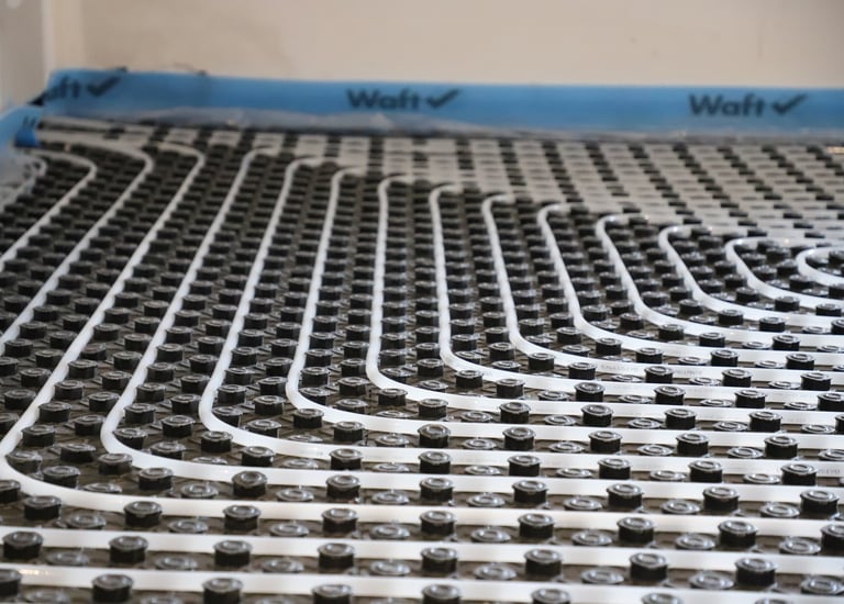 Instalación de aerotermia para un cliente en l'Ametlla