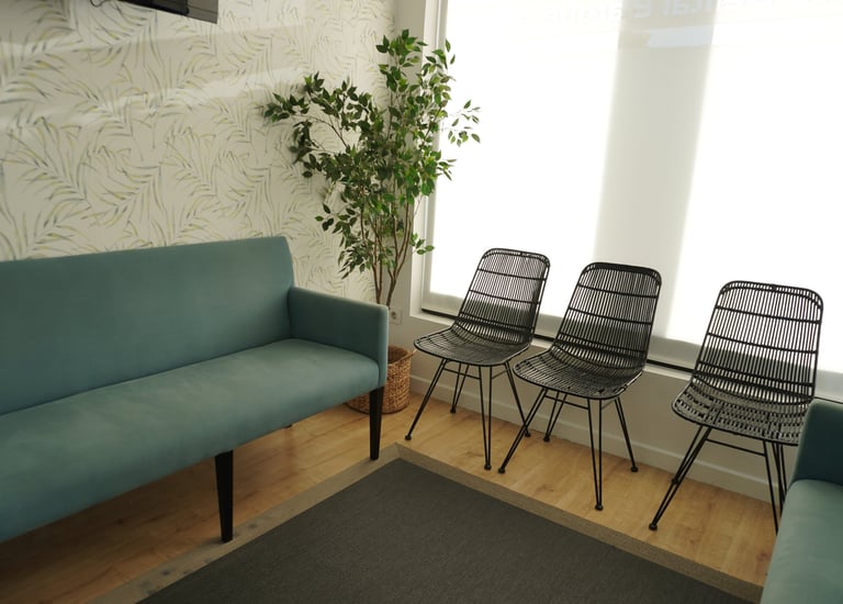 Precio de invisalign en nuestra clínica dental en Sevilla