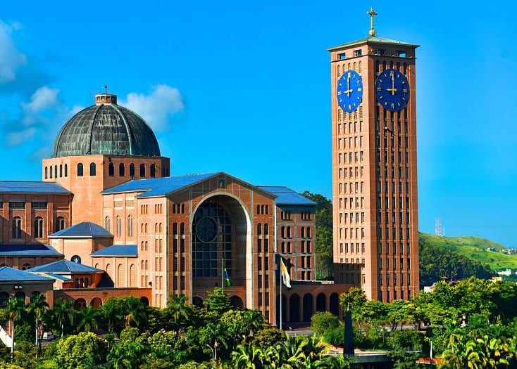 Fachada do Santuário Nacional de Aparecida