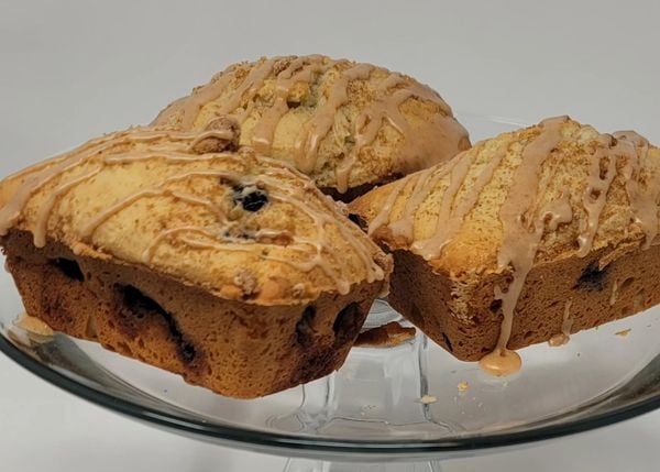 cake gluten free cake leander texas market delicious yummy in my tummy 