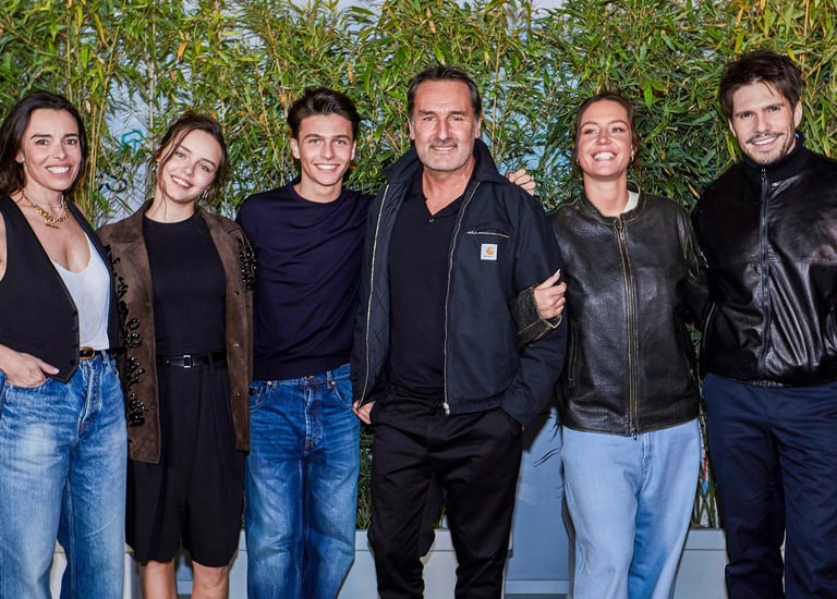 photo de groupe acteurs Gilles Lellouche François Civil Adèle Exarchopoulos