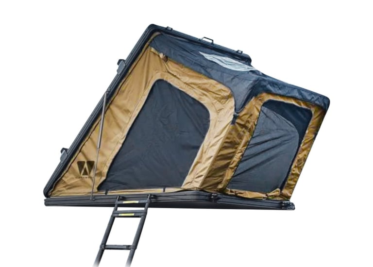 Cumaru palapine baltas fonas