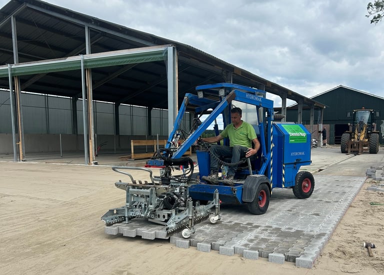 Legmachine voor straatwerk