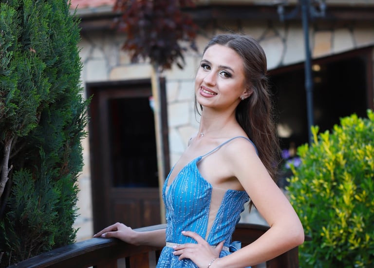 Абитуриентка заснета от Фотограф Светлана Велинова в град Перник