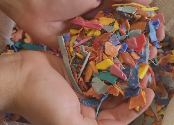 PLÁSTICO RECICLADO MOÍDO
