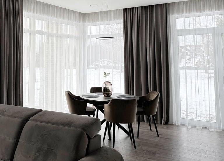 harmoningas spalvomis projektas