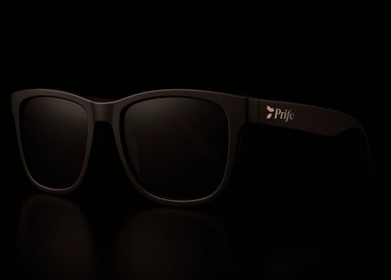 Gafas de sol Aurora Optics con protección solar inteligente de Prife