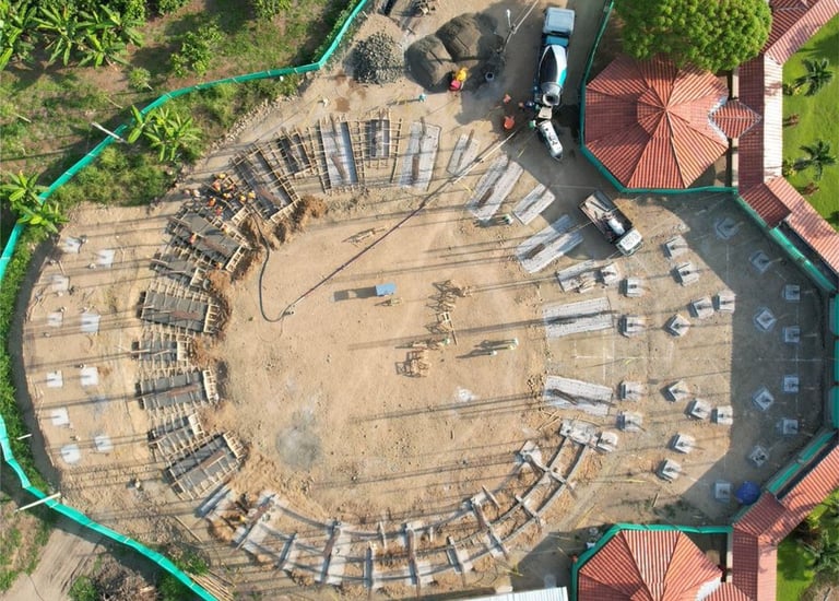 a circular shaped building with a circular shaped structure