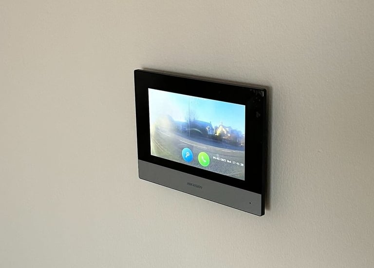 hikvision indoor station tablet to remotely view people entering your property and open and close 