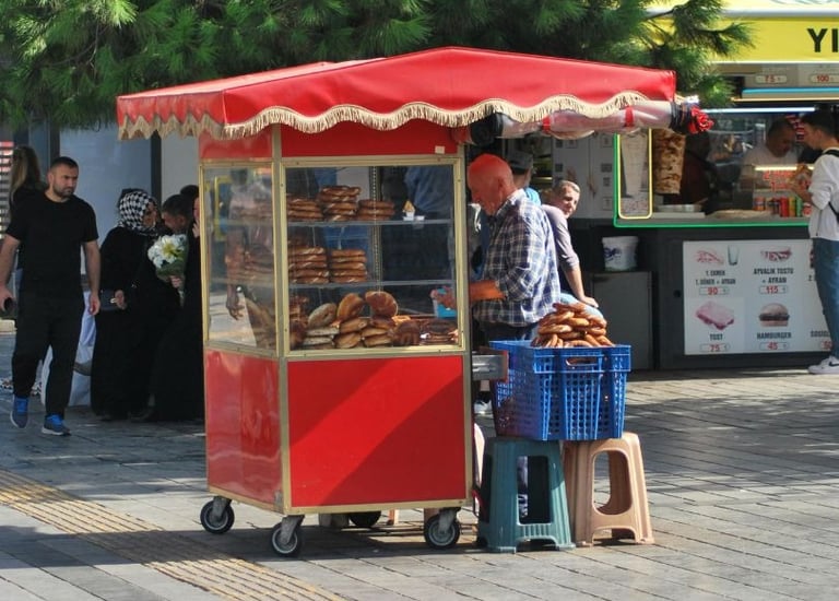 vendedor de arepas de trigo