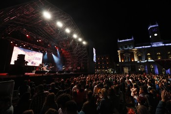 Grupo de versiones para fiestas
