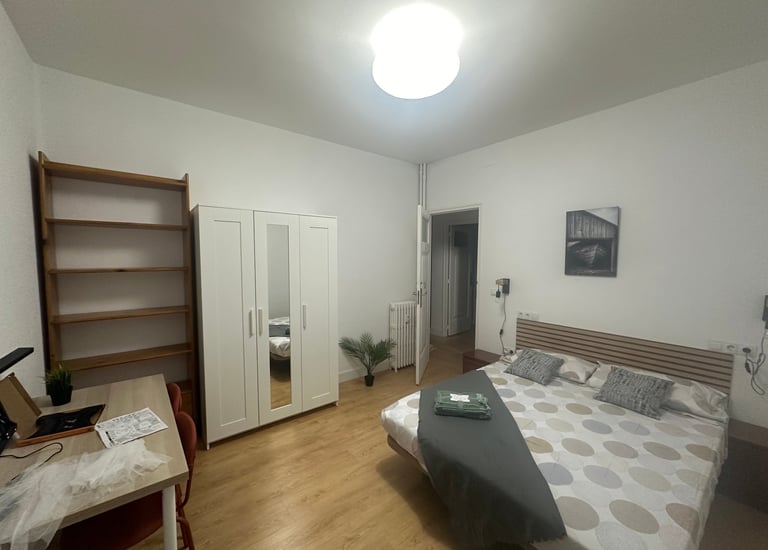 Habitación lista para alquilar