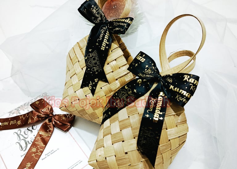 Tas Anyaman Bambu 8x8 