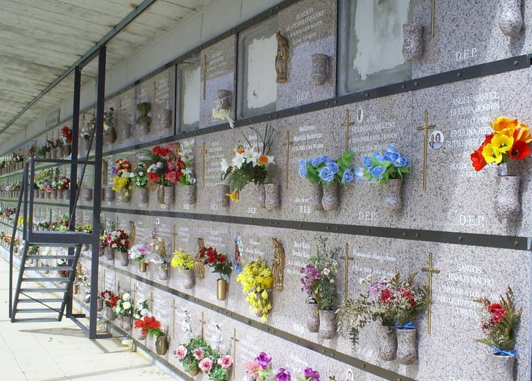 nichos en color porriño en Reinosa