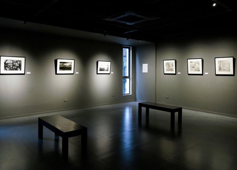 Photo gallery in Saigon