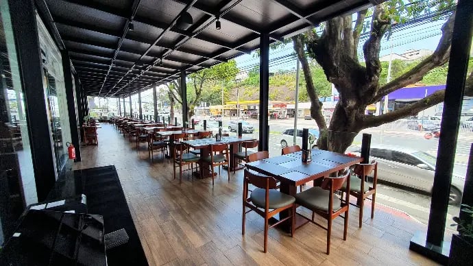 Estratégias digitais sob medida para pequenas e médias empresas.