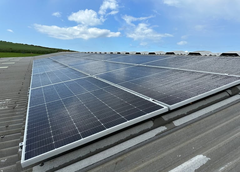 Solar array on top of a cement fibre agricultural building