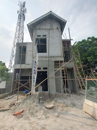 Contoh proyek bangun baru oleh Oemah