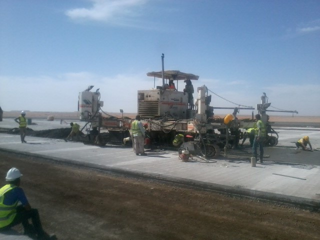 Suez Road Imaage