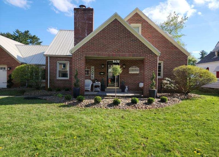 Residential Landscaping – Customized Curb Appeal for Your Home At Jakel Landscape Services