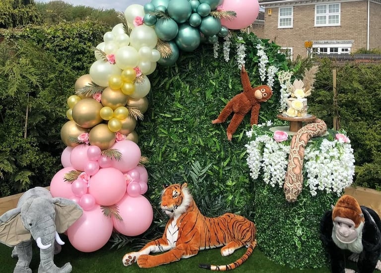 Jungle themed birthday balloon display for children’s party in Liverpool