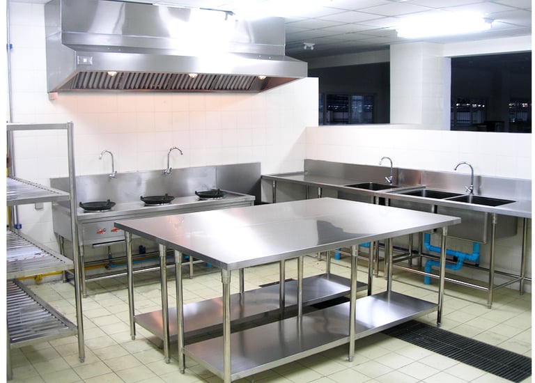 โรงอาหารโรงงาน ชลบุรี โต๊ะสแตนเลสชุดใหญ่สำหรับพนักงาน | stainless steel factory canteen Chonburi 