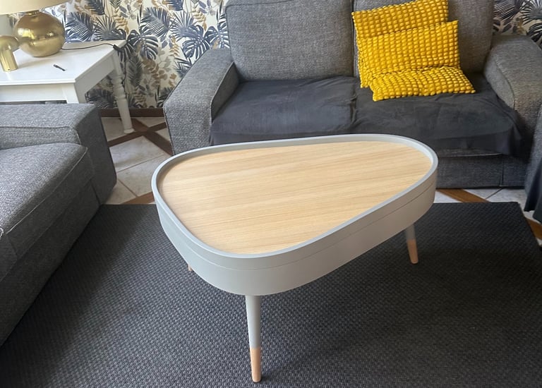 Table en bois sur mesure