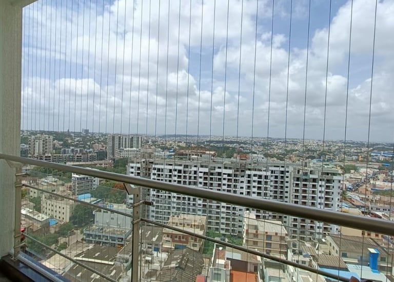 Invisible grills in Cooketown