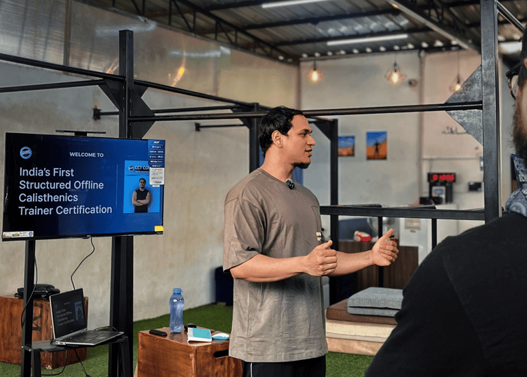 Bilal Ansari taking certified calisthenics training (CALIBAF CCT) session