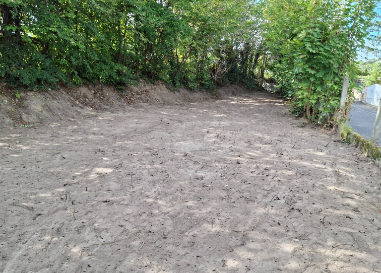 travaux-de-terrassement-maison-jardin-terravis-mini-pelle-camion-gravat-mulhouse