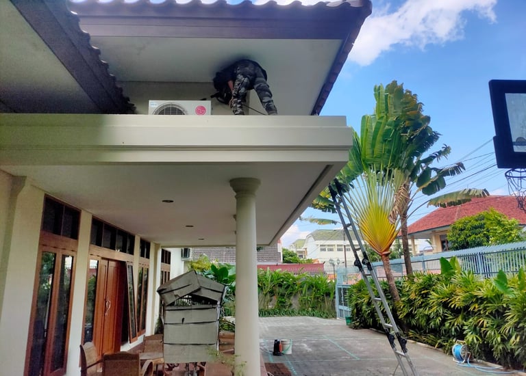 service, cuci, pasang, dan jual beli AC bekas untuk rumah, kos, toko, dan kantor Di Wates,Kulonprogo