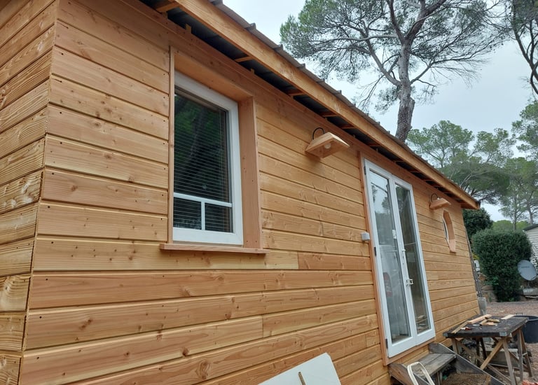 Construction, extension selon vos besoins et vos envies. Perennité et chaleur du bois exotique