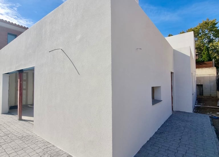 Rehabilitación de fachada de edificio residencial