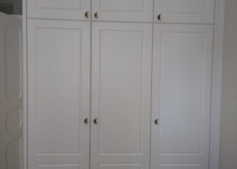 Portas De Almofada, Carpinteiro Roupeiros, Roupeiro S. Domingos de Rana, Roupeiros Carcavelos