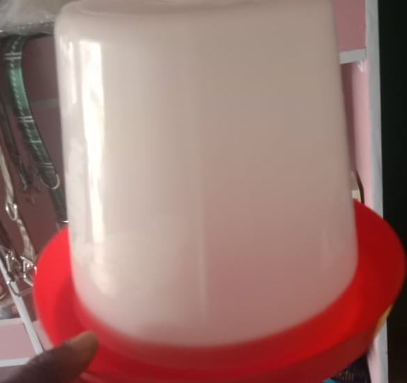 2+1/2 litres manual drinker 