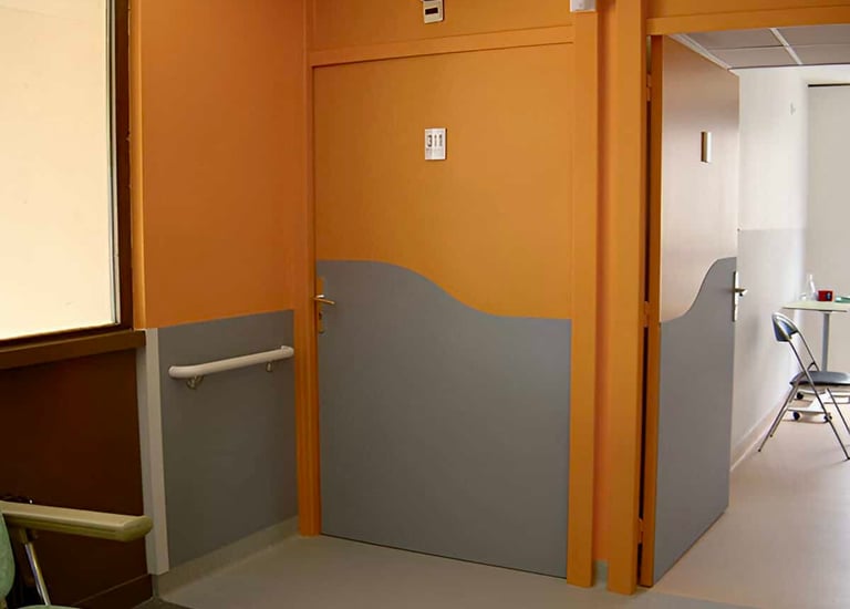 centre-hospitalier-ch-protection-porte