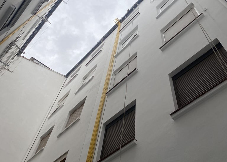 Rehabilitación De Patios De Luces.