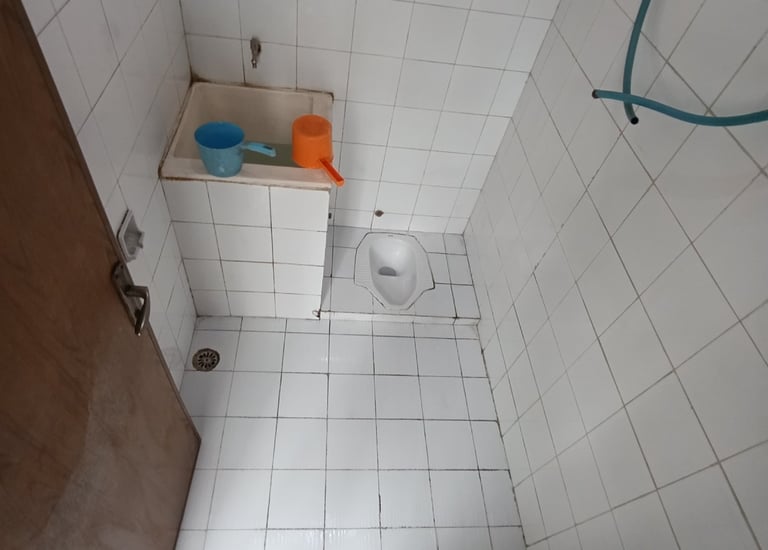 after salon toilet kangbersih