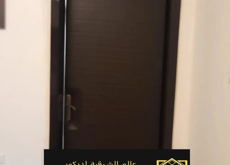 عازل صوت للباب