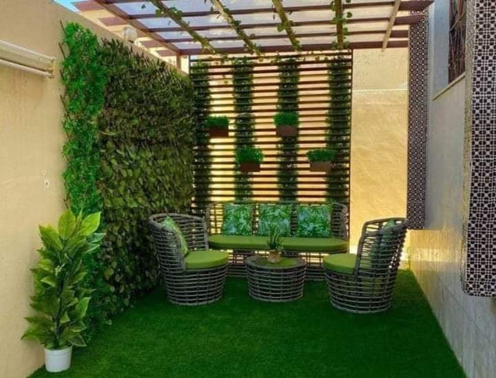 Outdoor siting area