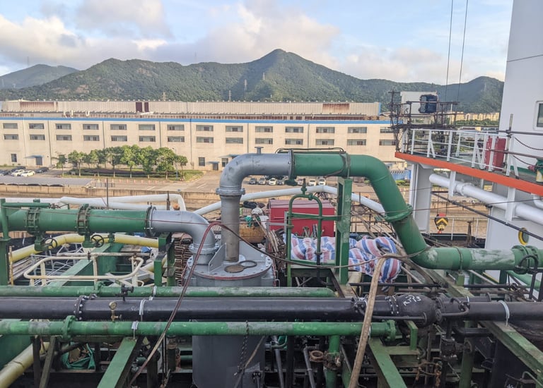 Inert Gas Generator of Deck Water Seal at Dry Dock